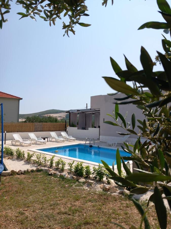 Holiday House M&A&K With Swimming Pool Kaštel Štafilić 외부 사진