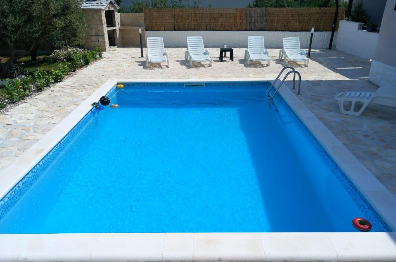 Holiday House M&A&K With Swimming Pool Kaštel Štafilić 외부 사진