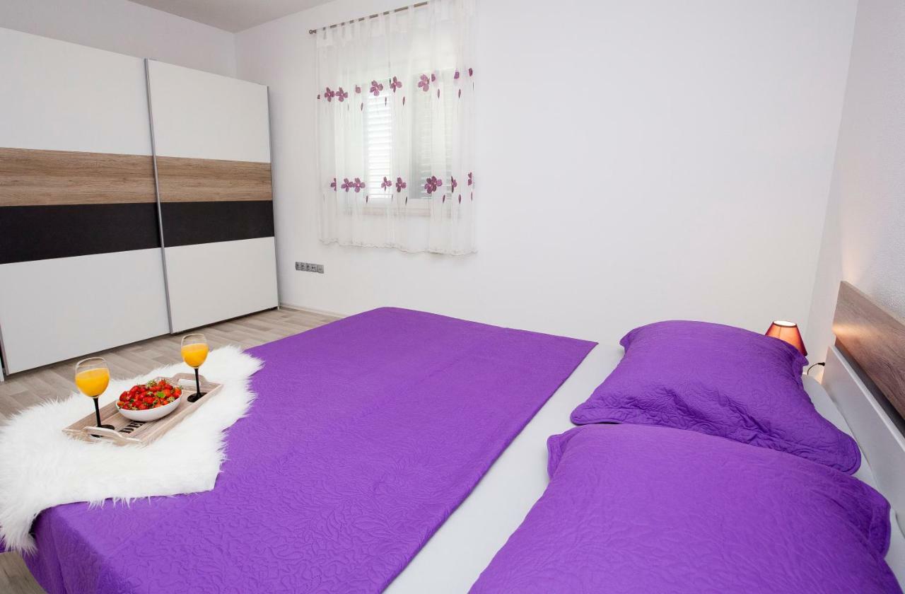 Holiday House M&A&K With Swimming Pool Kaštel Štafilić 외부 사진
