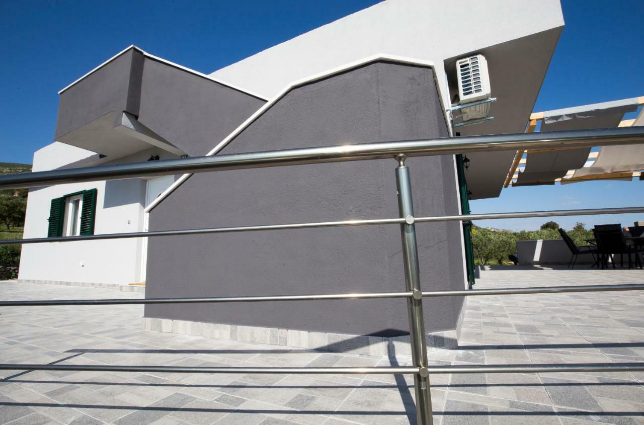 Holiday House M&A&K With Swimming Pool Kaštel Štafilić 외부 사진