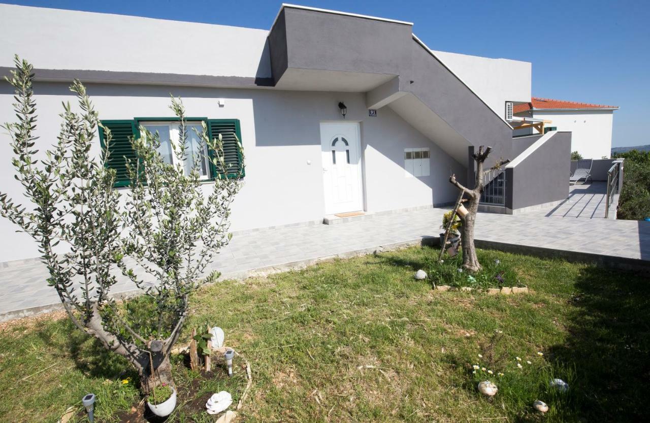Holiday House M&A&K With Swimming Pool Kaštel Štafilić 외부 사진